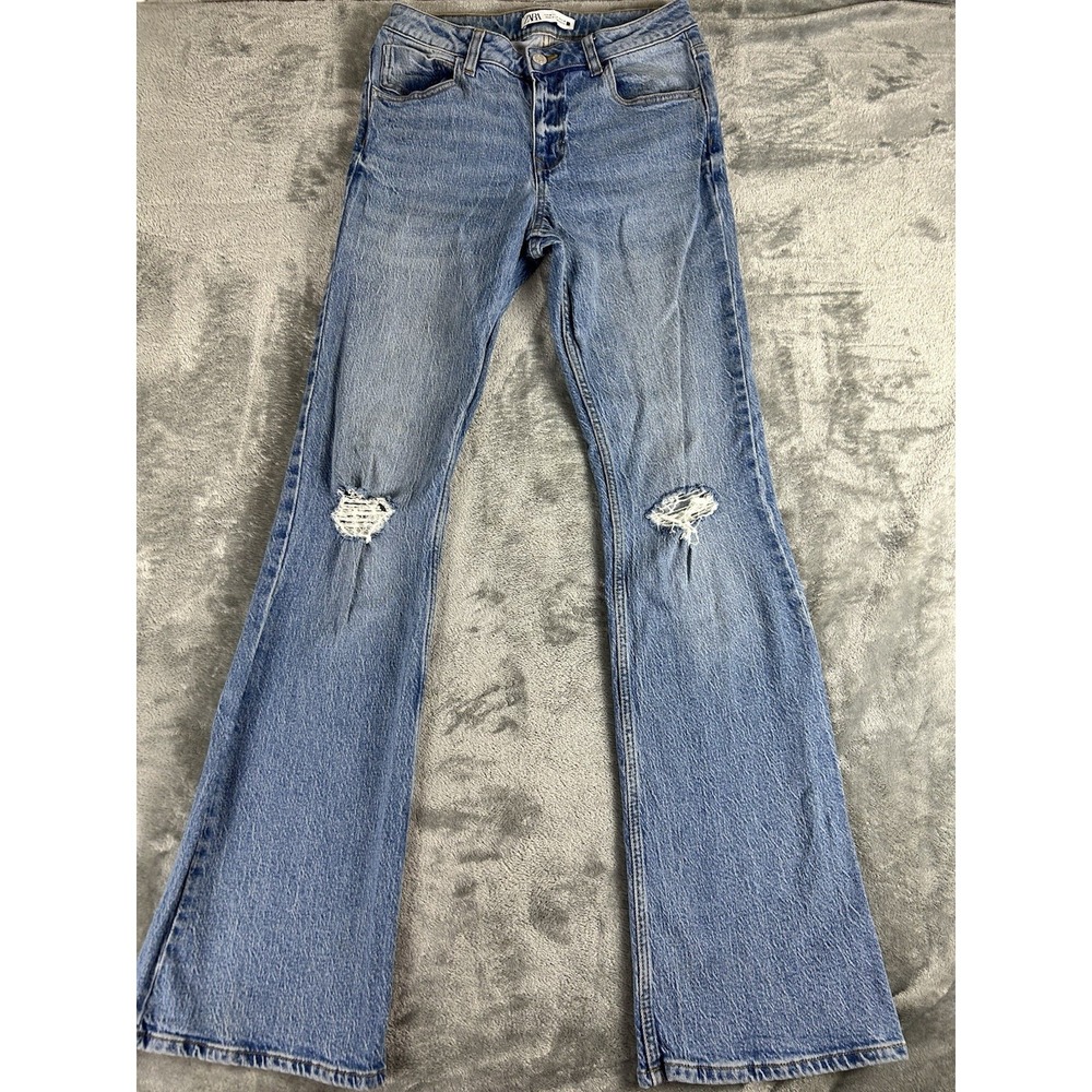 Zara Light Wash Flare Fit Distressed Jeans Boho Concert Casual Classic Size 6